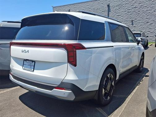 2025 Kia Carnival EX