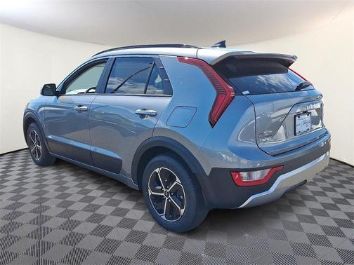 2025 Kia Niro EX