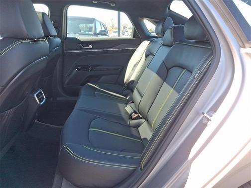 2025 Kia K5 GT