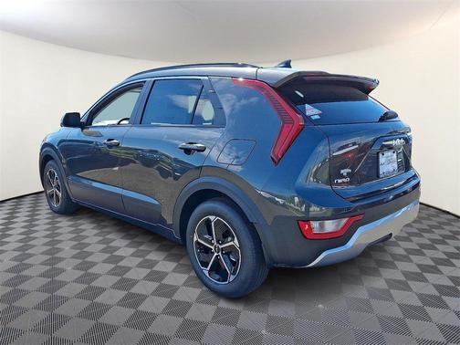 2025 Kia Niro EX