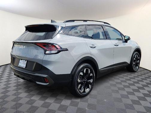 Wolf Gray 2024 Kia Sportage X-Line