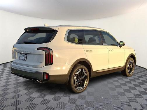 2025 Kia Telluride EX