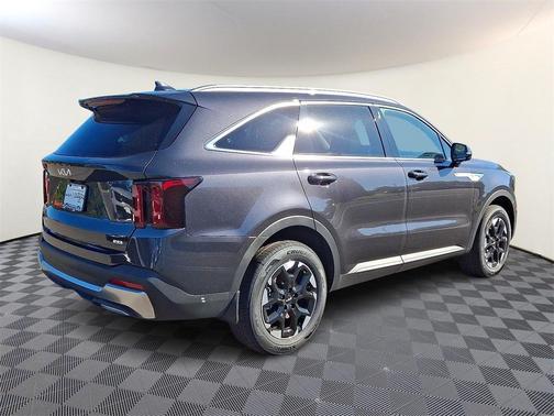 2025 Kia Sorento S