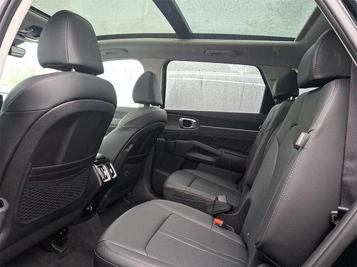 2025 Kia Sorento X-Line SX