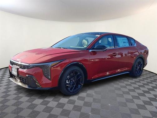 2025 Kia K4 GT-Line Turbo