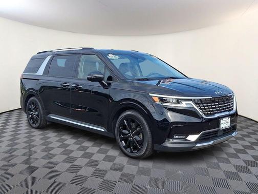 Aurora Black 2022 Kia Carnival SX Prestige