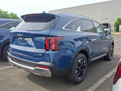 2025 Kia Sorento S