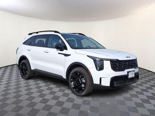 Glacial White Pearl 2026 Kia Sorento X-Line EX