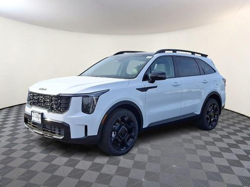 Glacial White Pearl 2026 Kia Sorento X-Line EX