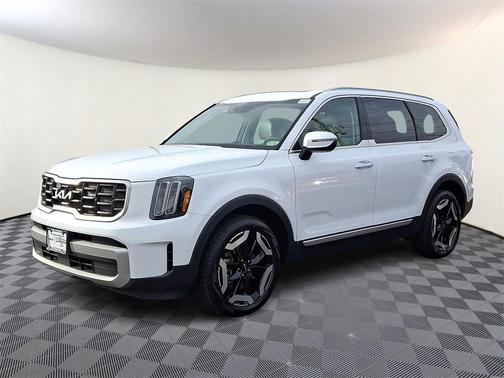 2023 Kia Telluride S