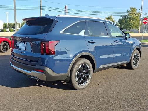 2025 Kia Sorento S
