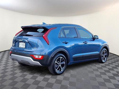 2024 Kia Niro Plug-In Hybrid EX