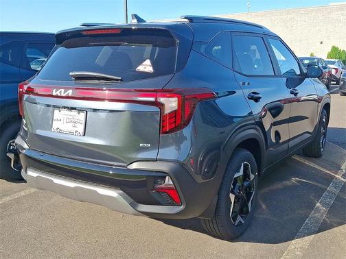 2025 Kia Seltos S