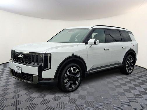Glacial White Pearl 2027 Kia Telluride S