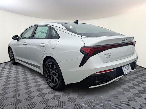 2025 Kia K5 EX