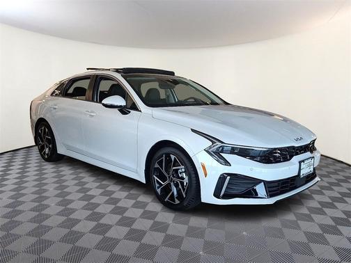 2025 Kia K5 EX