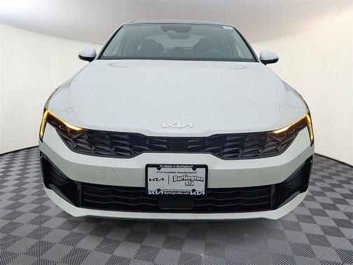 2025 Kia K5 EX