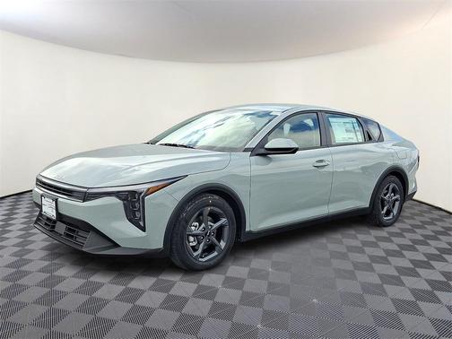 2026 Kia K4 