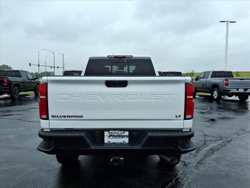 Summit White 2026 Chevrolet Silverado 2500 LT
