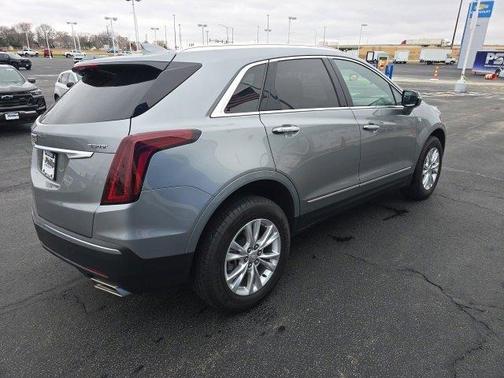 2025 Cadillac XT5 Luxury
