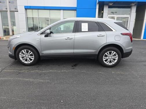 2025 Cadillac XT5 Luxury