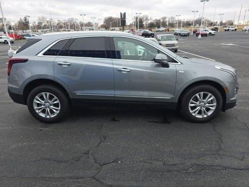 2025 Cadillac XT5 Luxury