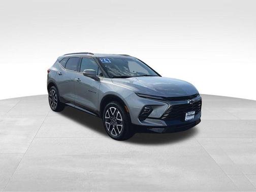 Sterling Gray Metallic 2024 Chevrolet Blazer RS