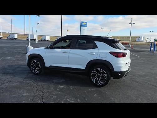 Summit White 2024 Chevrolet Trailblazer RS