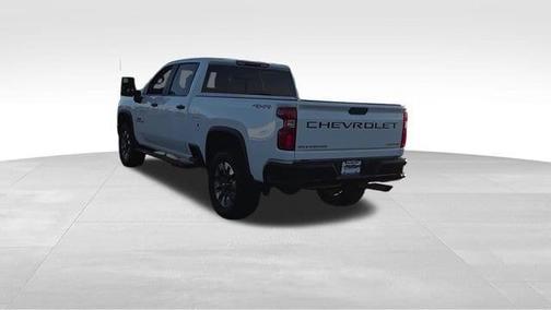 Summit White 2021 Chevrolet Silverado 2500 Custom