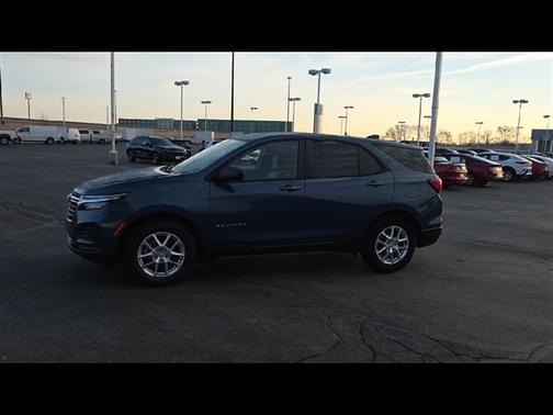 2024 Chevrolet Equinox LS
