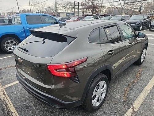2024 Chevrolet Trax LS
