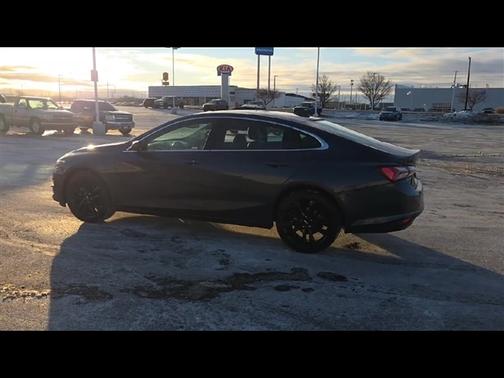 2021 Chevrolet Malibu LT