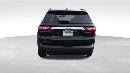 Mosaic Black Metallic 2020 Chevrolet Traverse LT Cloth