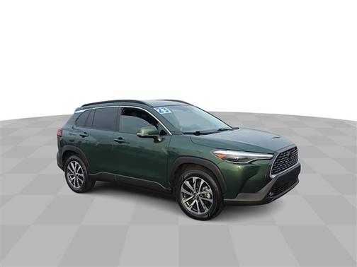 2023 Toyota Corolla Cross XLE