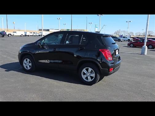 2022 Chevrolet Trax LS