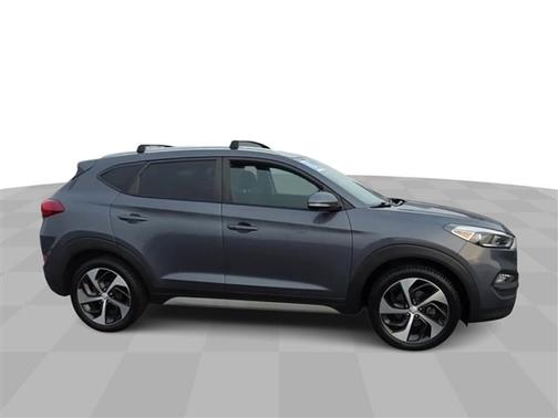2018 Hyundai TUCSON Sport