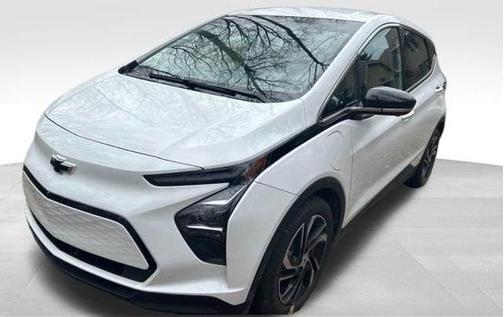 Summit White 2023 Chevrolet Bolt EV 2LT