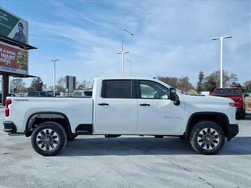 2026 Chevrolet Silverado 2500 Custom