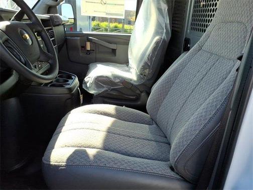 2025 Chevrolet Express 2500 Work Van
