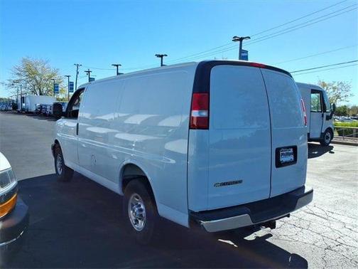 2025 Chevrolet Express 2500 Work Van