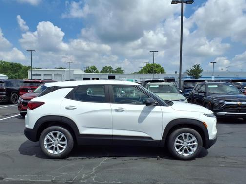 2026 Chevrolet Trailblazer LS