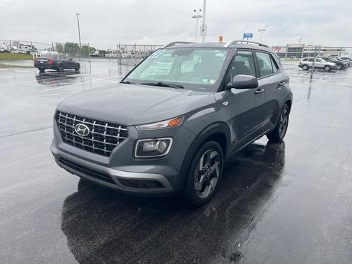 2023 Hyundai VENUE SEL