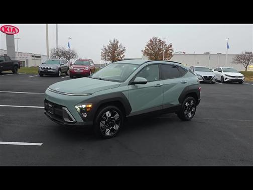 2024 Hyundai KONA SEL