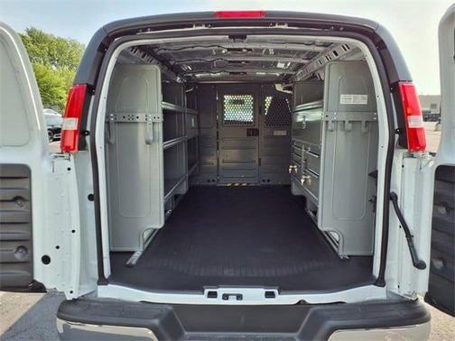 2025 Chevrolet Express 2500 Work Van