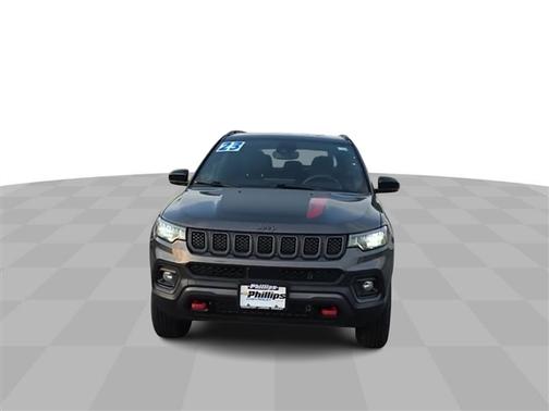 2023 Jeep Compass Trailhawk
