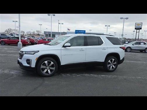 2023 Chevrolet Traverse LT Leather