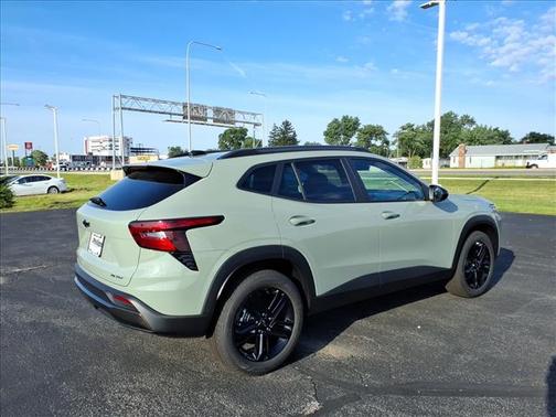 Green 2026 Chevrolet Trax ACTIV