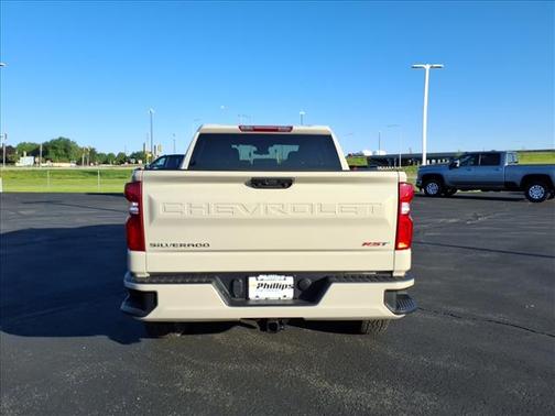 White Sand 2026 Chevrolet Silverado 1500 RST