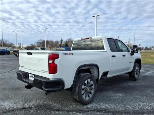 2026 Chevrolet Silverado 2500 Custom
