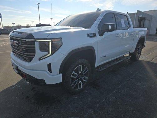 2025 GMC Sierra 1500 AT4